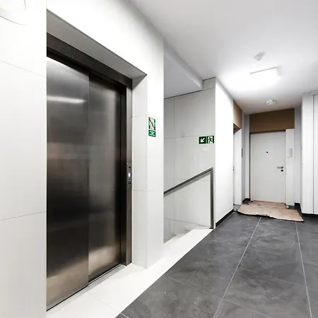 Project Comfort Apartament Dywizjonu 303 175/8 Апартаменты *